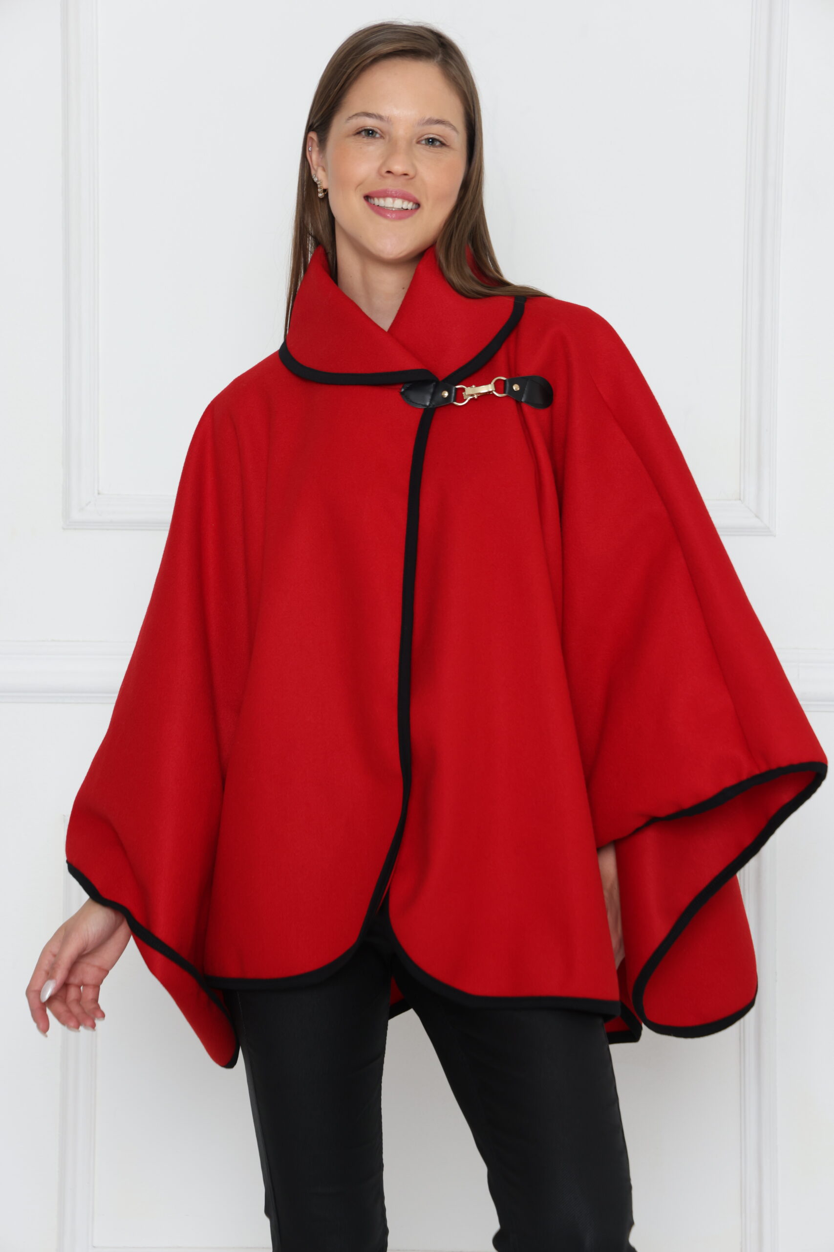 Refael Mizrahi fashion photography (889) שכמיה סרינה – תמונה 1