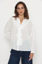 חולצת סטילה