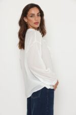 ⁦חולצת סטילה⁩ – תמונה ⁦3⁩