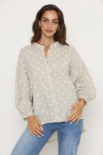 ⁦חולצת קארינה⁩ – תמונה ⁦5⁩