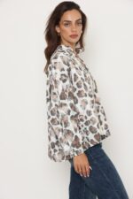 ⁦חולצת סוניו⁩ – תמונה ⁦2⁩