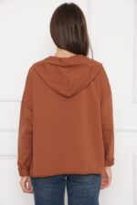 ⁦ג'קט ויולטה⁩ – תמונה ⁦4⁩