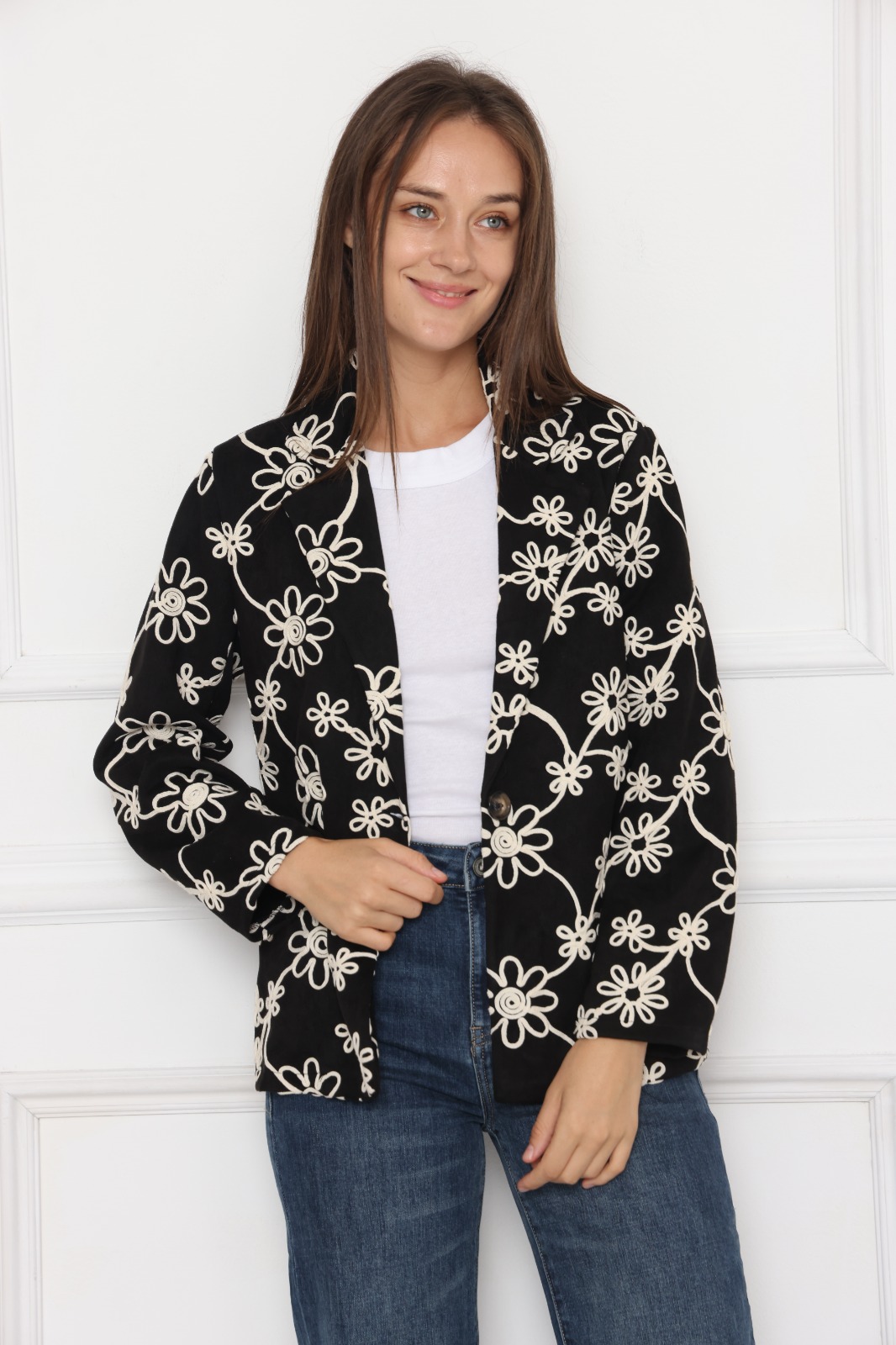 IMG-20251109-WA0452 ג'קט בלייזר פלאביה – תמונה 1