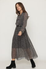 ⁦שמלת רומולו⁩ – תמונה ⁦3⁩