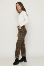 ⁦ג'ינס וסליו⁩ – תמונה ⁦3⁩