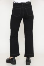 ⁦ג'ינס יוני⁩ – תמונה ⁦5⁩