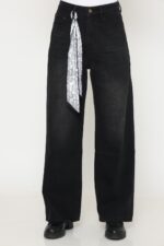 ⁦ג'ינס בלאק⁩ – תמונה ⁦3⁩