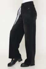 ⁦ג'ינס בלאק⁩ – תמונה ⁦4⁩